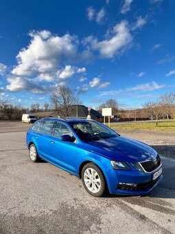 Škoda Octavia 1.6 TDI DSG - 8