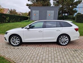 Škoda Octavia Combi 2,0 TDI - 8