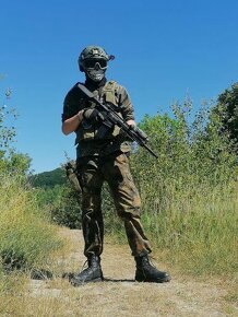 Airsoft zbran a vybavenie - 8