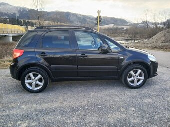 Suzuki sx4 4x4 1.6 benzín - 8