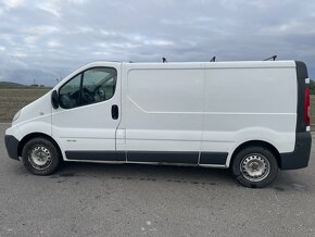 Renault Trafic 2.0dCi - 8