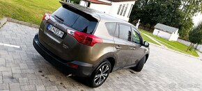 Toyota RAV4 2.2 l D-4D Active - 8