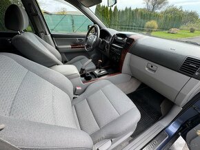 Kia Sorento 2.5 CRDI - 8