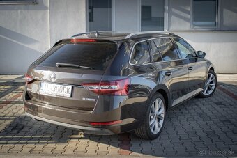 Škoda Superb Combi 2.0 TDI DSG STYLE 140kw /AJ NA SPLÁTKY/ - 8