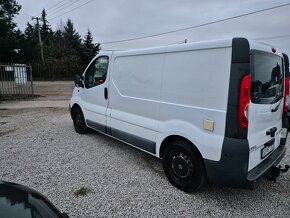 Opel vivaro - 8