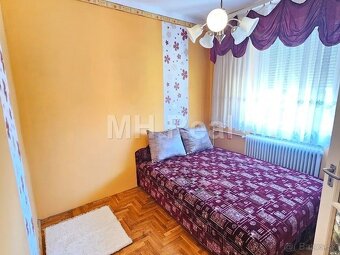 ENCS - Maďarsko 5 izbový RD, výborná poloha - 8