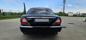 2005 Jaguar XJ8 L 4.2 V8 - 8