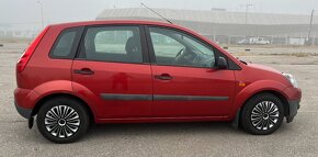 Ford Fiesta - 8