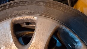 Predam zimne kolesa naAUDI Q7 roztec 5x130 Hankook 235/60R18 - 8