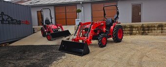 Traktor TYM 194 s medzinap. kosou a celnym nakladacom - 8