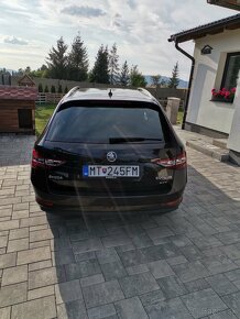 Skoda Superb Kombi 4x4 140kw dsg - 8