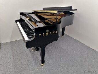 Yamaha Koncertné klavírne krídlo - 8