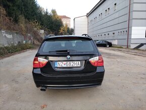 BMW 318i E91 - 8