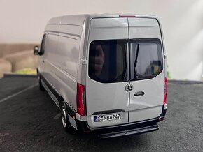 1:18 Mercedes-Benz SPRINTER (2018) - Šedá - NOREV - 8