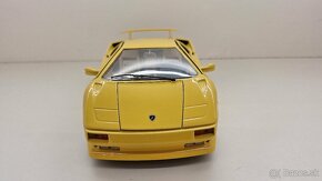 1:18 LAMBORGHINI DIABLO - 8