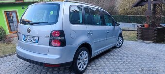 Volkswagen Touran 1.9 TDi Freestyle 11/2010 bez DPF - 8