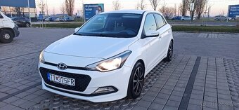 Hyundai i20 active - 8