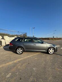 Volkswagen Golf 5 1.9 TDi DSG - 8