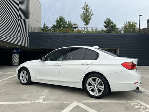 Predám BMW 320d F30 Xdrive - 8