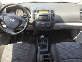 Kia Ceed 1,6 - 8