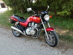 Honda CB 750 Seven Fifty - 8