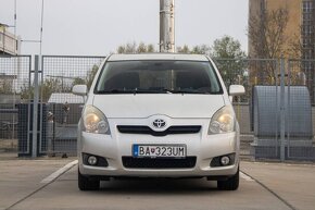 Toyota Corolla Verso 2.2 D-4D 180 Lux 7m - 8