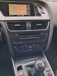 Audi A4 2,0TDi B8 - 8