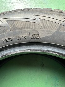 215/65 R17 99T GOOD YEAR ULTRAGRIP ICE SUV - 8