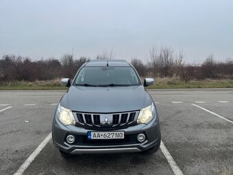 Mitsubishi L200 2,4 DiD 133 kw ,AT 11/2017 4x4 - 8