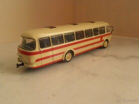 Autobusy 1/72 Ikarus 311, Škoda RTO - 8