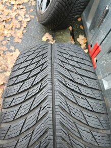 Zimní alu kola Vela 18" Škoda Superb 235/45 R18 - 8