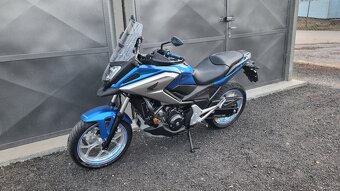 Honda NC 750 X DCT 2017 - 8