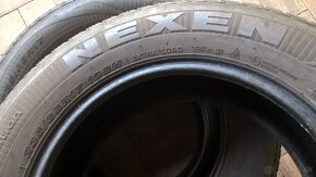 ZIMNÉ 235/65 R17 4 ks NEXEN 6 mm  a 2 ks MICHELIN cca 6-7 mm - 8