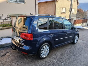 Volkswagen Touran 2.0 TDI 7-miestny - 8