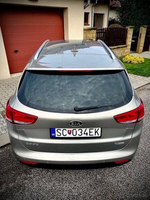 KIA Cee’d Sporty Wagon Combi 1.6GDI 99kw M6 - 8