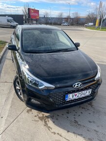 Hyundai i20 - 8