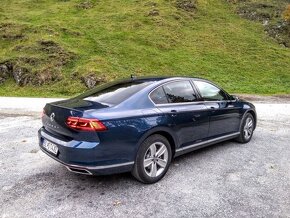 Volkswagen Passat 2.0 TDI Evo DSG - 8