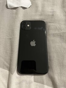 Apple iPhone 11, Black, 64GB - 8