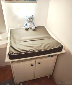 Hemnes IKEA prebaľovacia komoda - 8