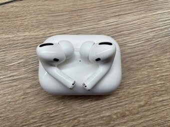 Predám iPhone 12 PRO 512GB biely + AirPods PRO - 8