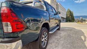 Toyota Hilux DC 2.4 I D-4D Executive A/T - 8