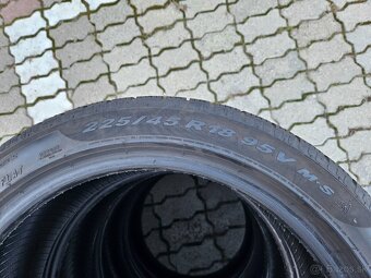 Na predaj zimné pneu PIRELLI SOTTOZERO  225/45 r18 95V - 8