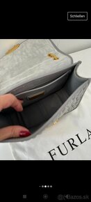 Furla Velvet crossbody kabelka elegantná - 8