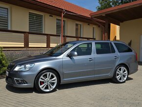 Škoda Octavia Combi 2.0 TFSI RS DSG - 8