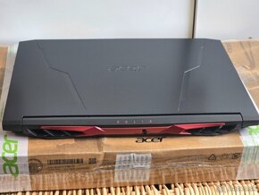 Acer Nitro 5 AN515-45 - 8