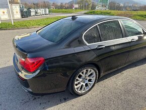 BMW 740d F01 rok 2012 XDrive Mpacket 225 kw - 8