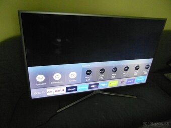 Samsung 49" SMART - 8