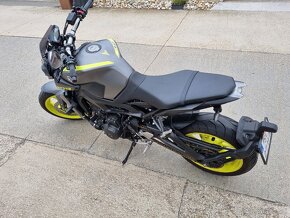 Yamaha MT 09 - 8