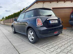 Mini Cooper 1.6 - 8