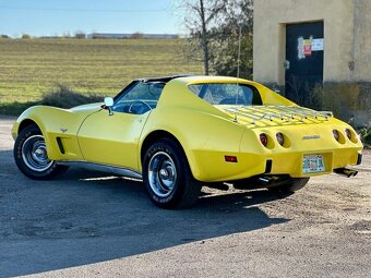 1977 Chevrolet Corvette C3 5.7 V8 - 8